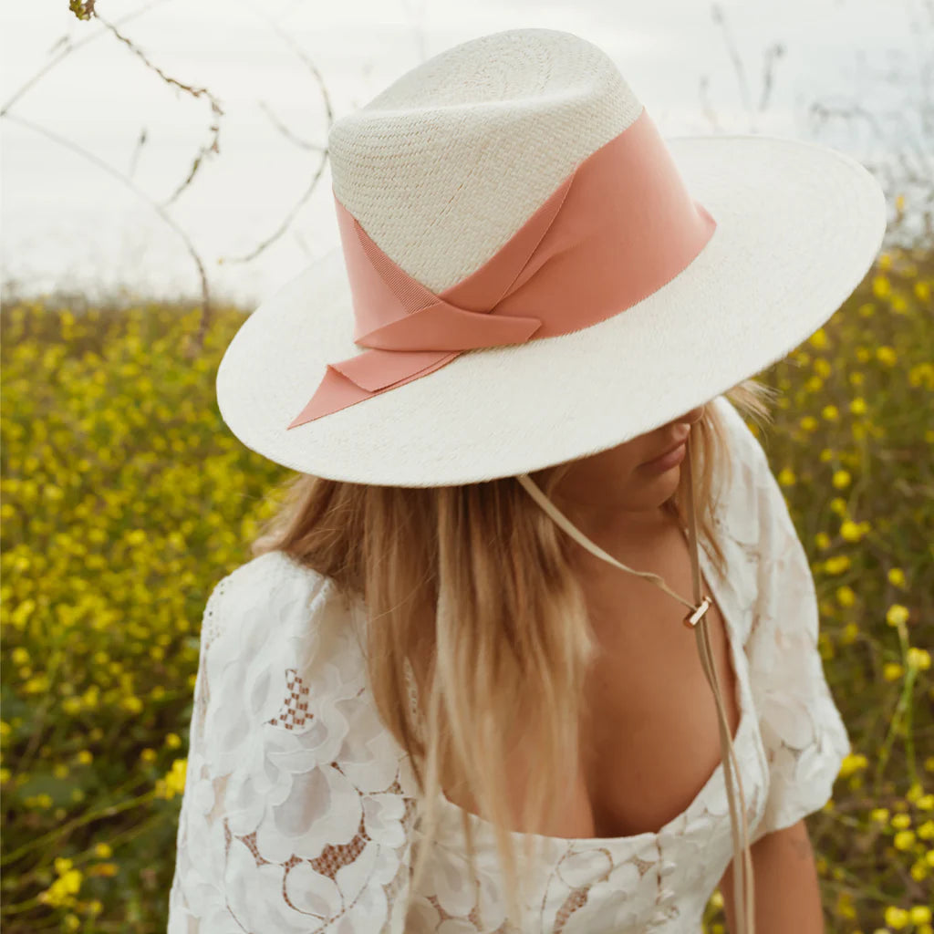 Freya Field Gardenia