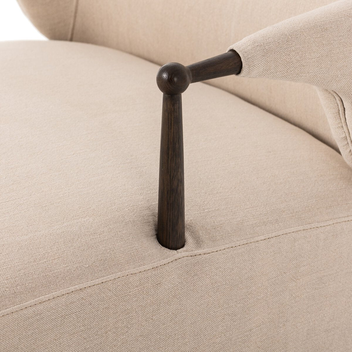 Avelle Chaise