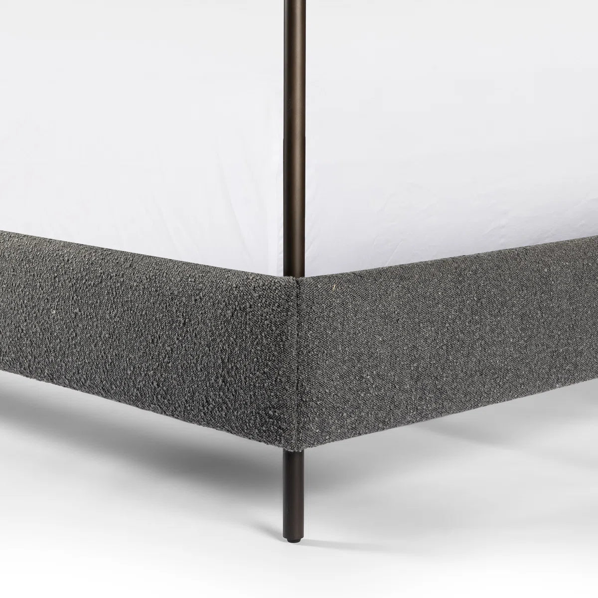 Alexander Bed