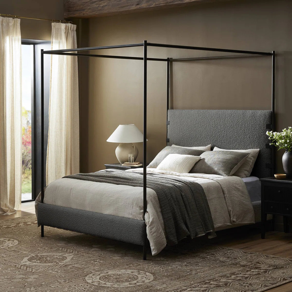 Alexander Bed