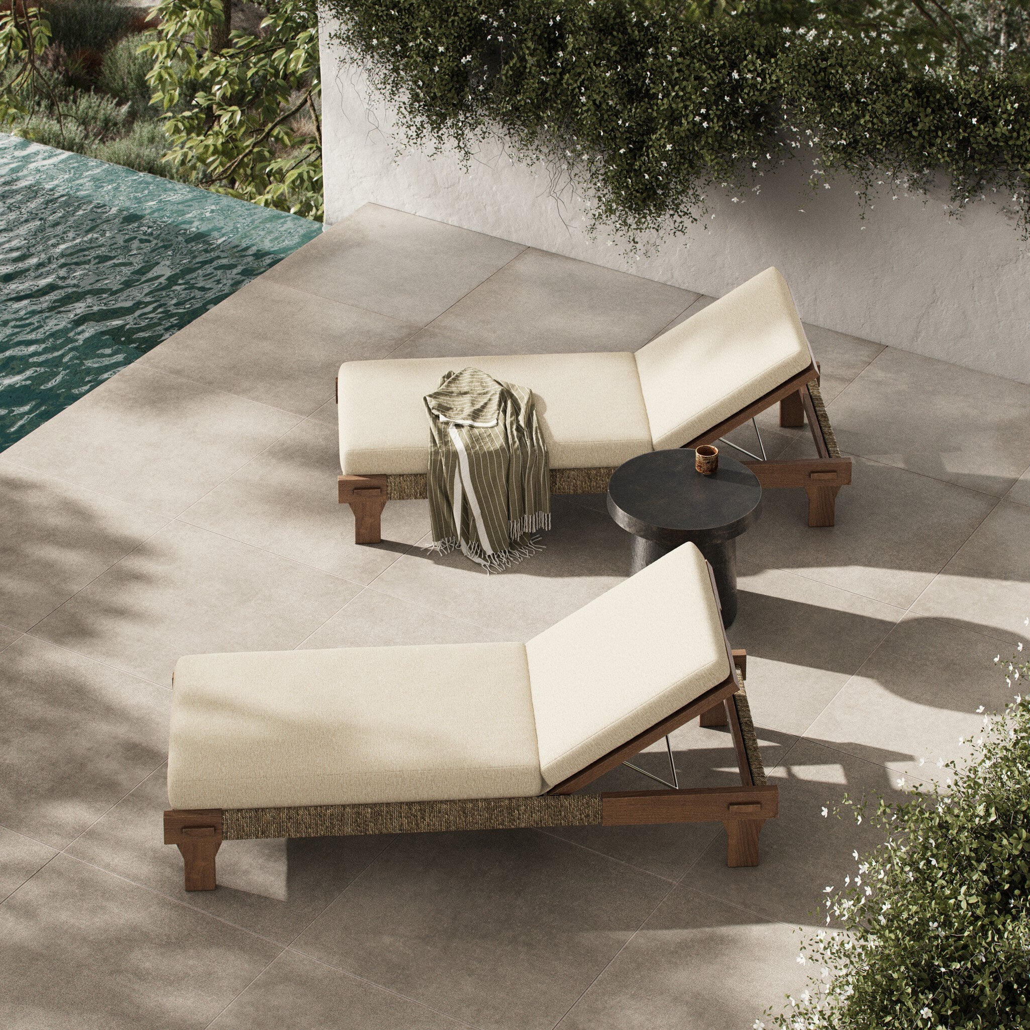 Moorea Sun Lounger